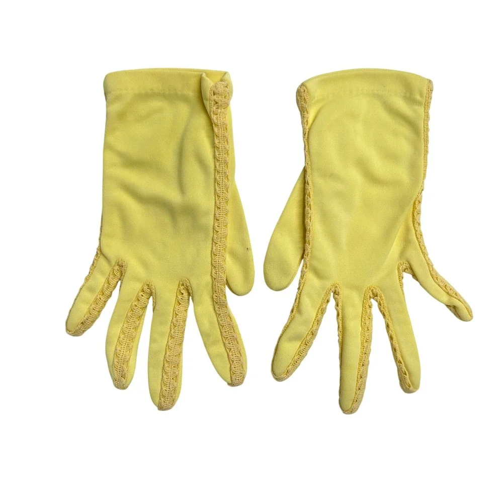 Vintage Crochet Trim Wrist Length Gloves Small Yellow Cottagecore Coquette